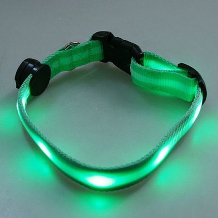 LED Dog Pet Flashing Light Up Safety Collar Green